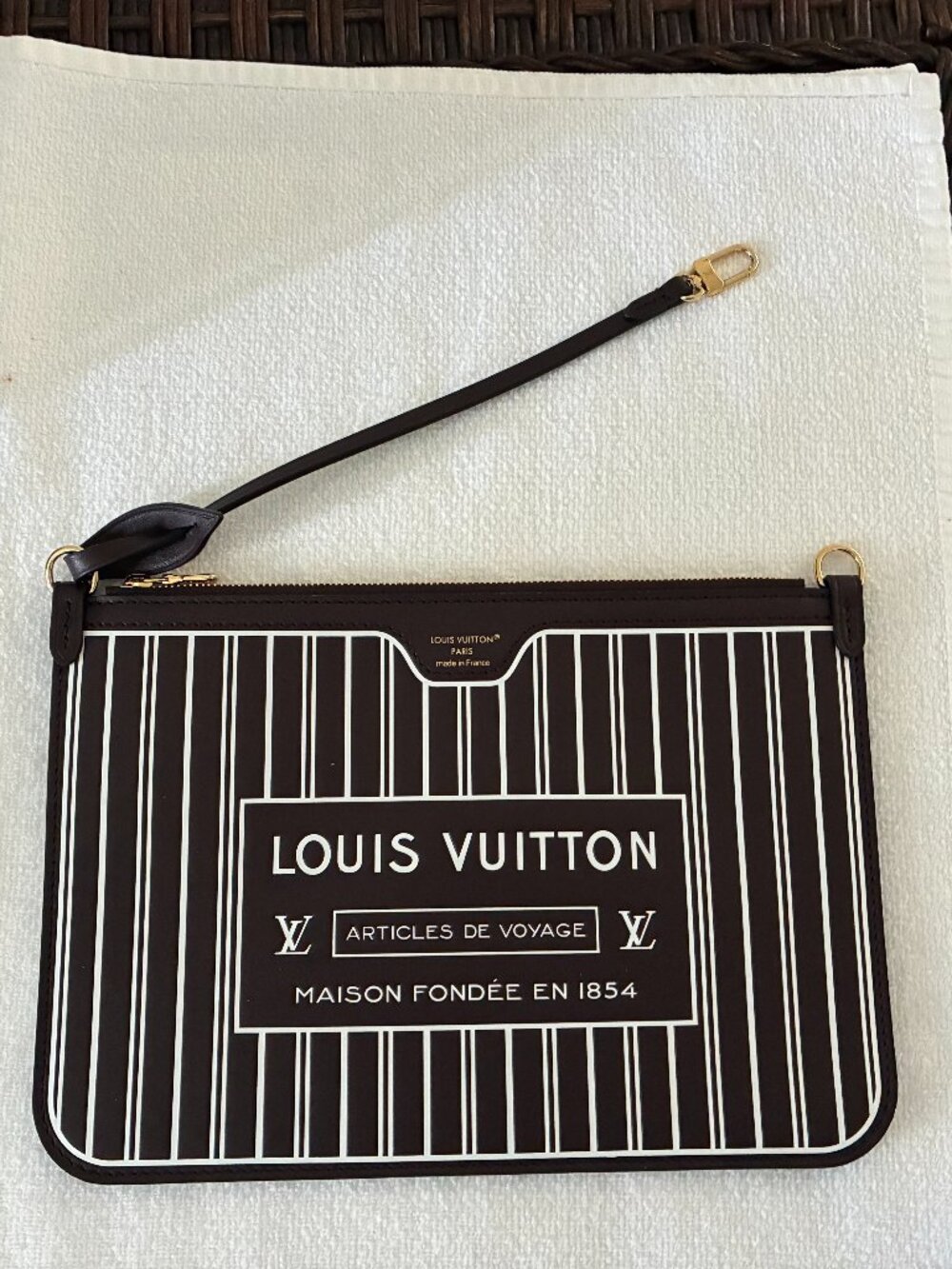 Louis Vuitton Neverfull I/O Pouch ONLY - NEW AUTHENTIC Brown